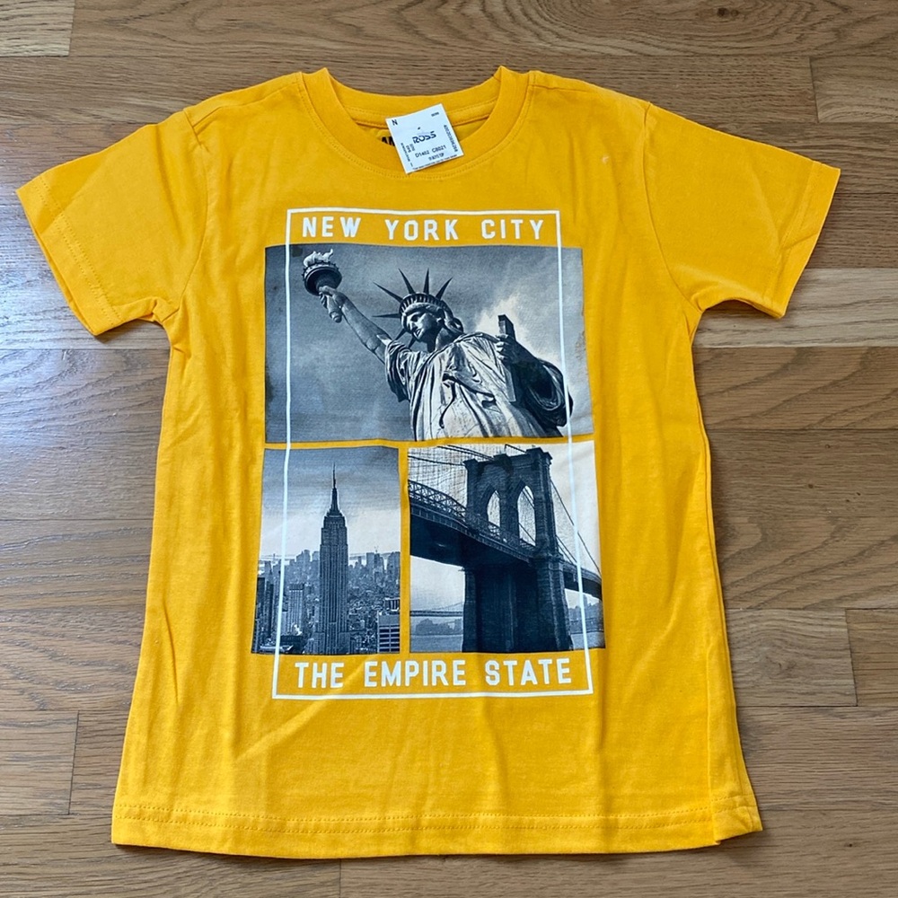 NWT Amsterdam 7 New York City Themed T Shirt
